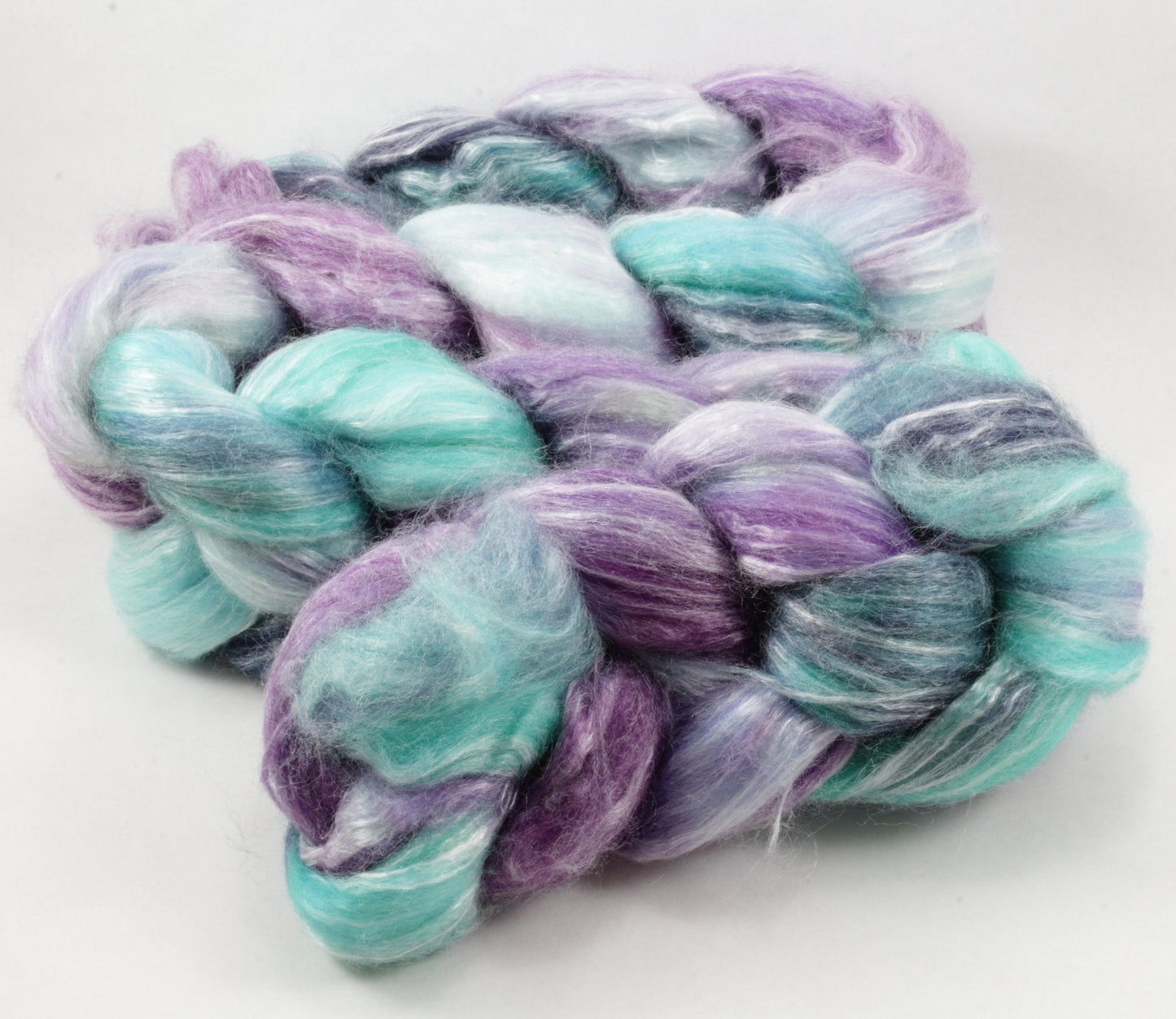 4oz SW Merino/Bamboo Combed Top - Apollo and Daphne