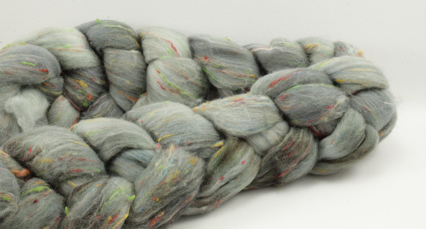 NEW - 4oz US Merino with Colored Neps - Neutral Colorways
