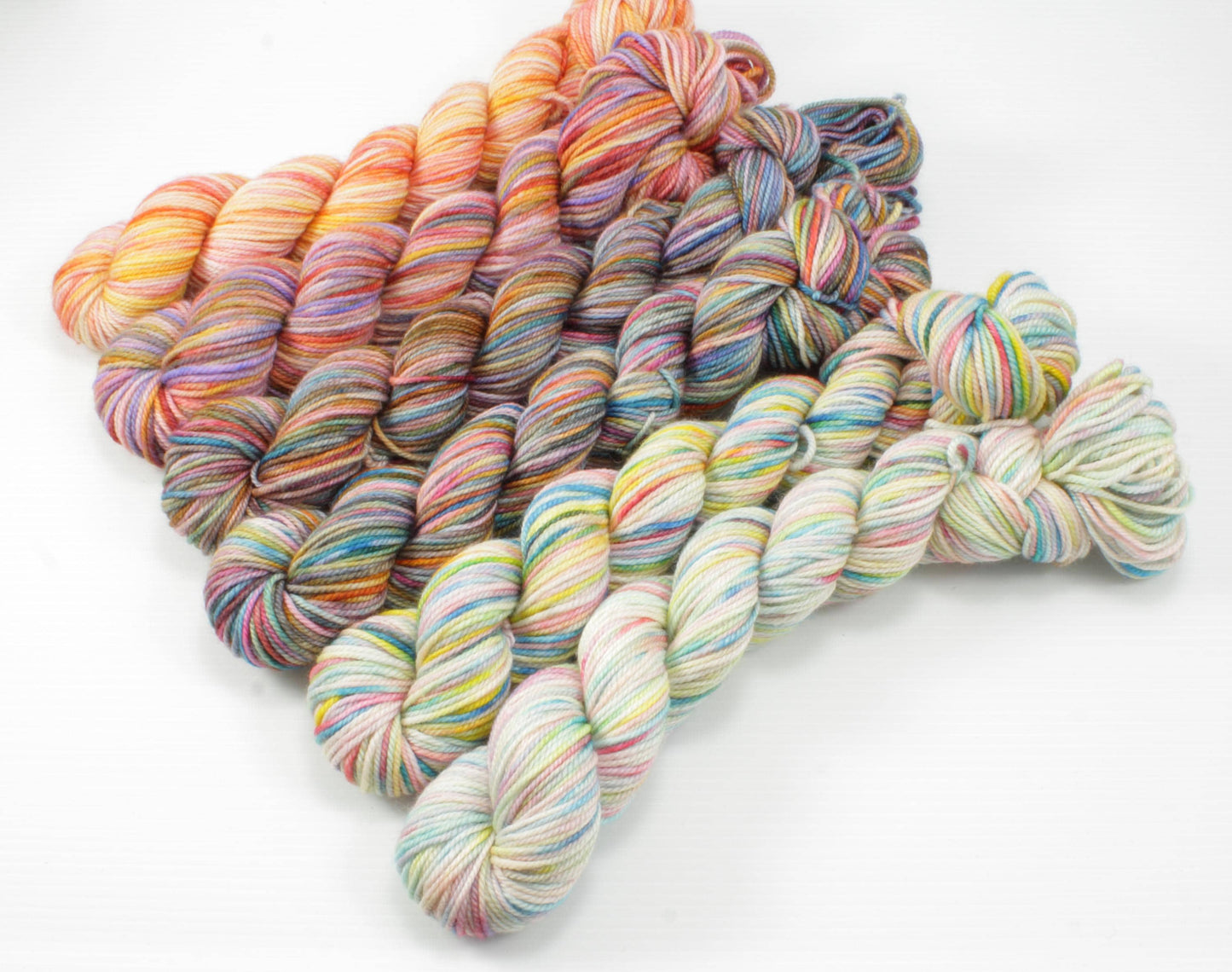 Fade Set - 798yd - Scrumpet Merino/Cashmere/Nylon Sock Yarn - Larf Out Loud