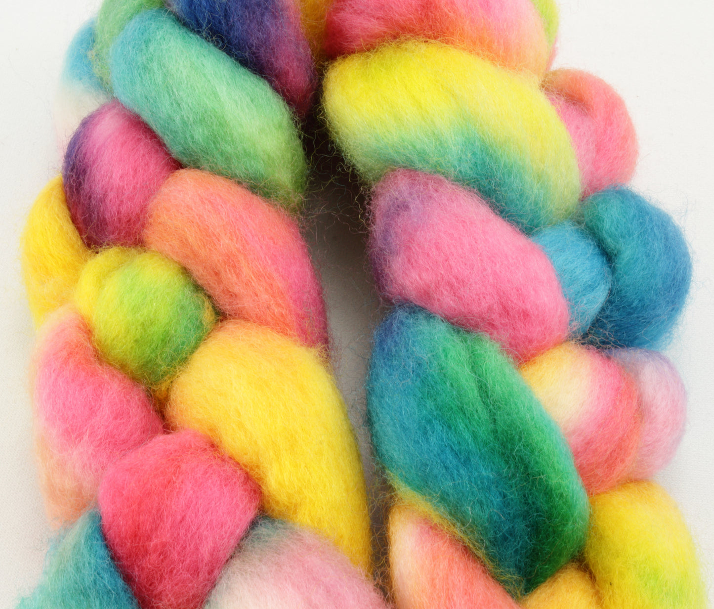 4oz BFL Combed Top - All You Need is Imaginaaation