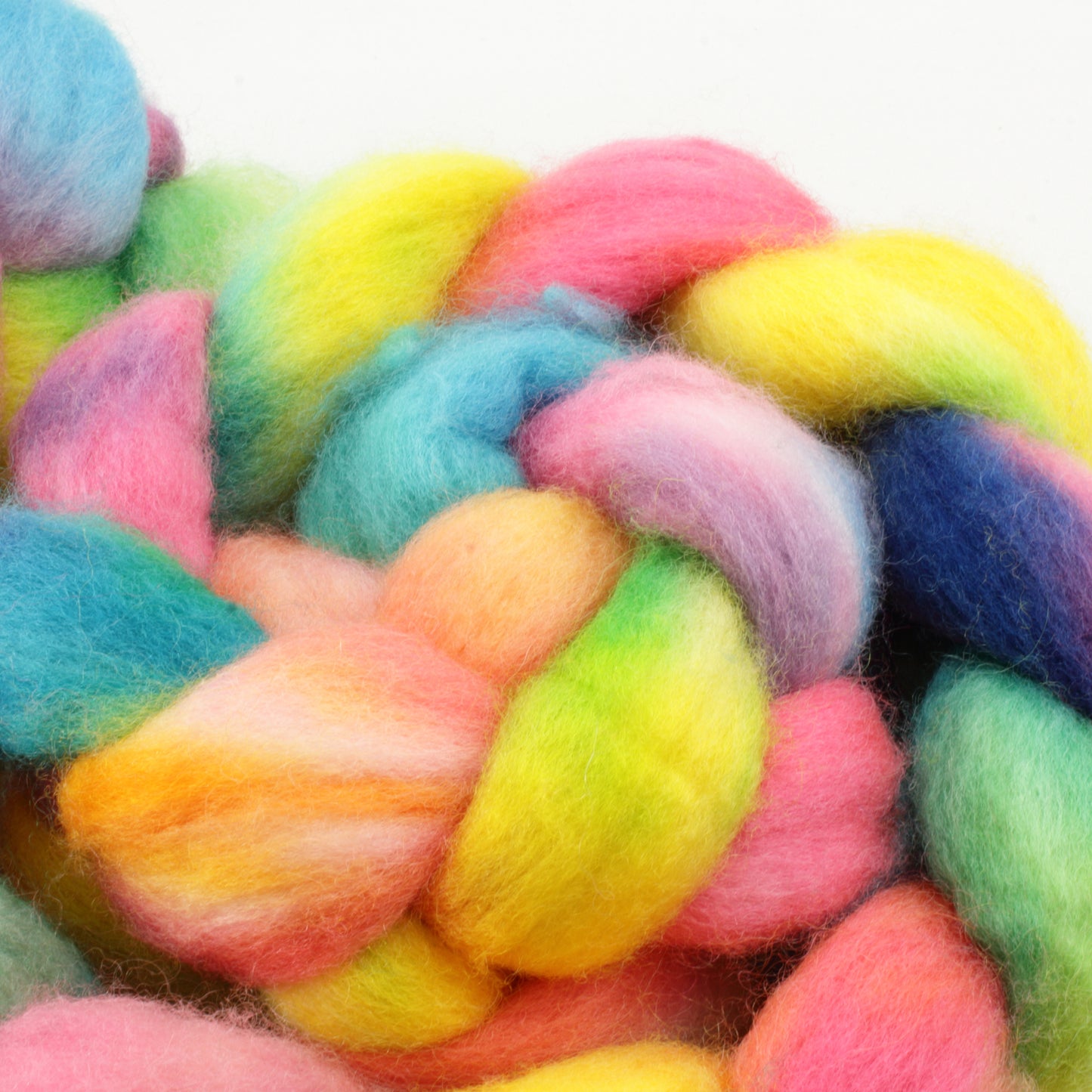 4oz BFL Combed Top - All You Need is Imaginaaation