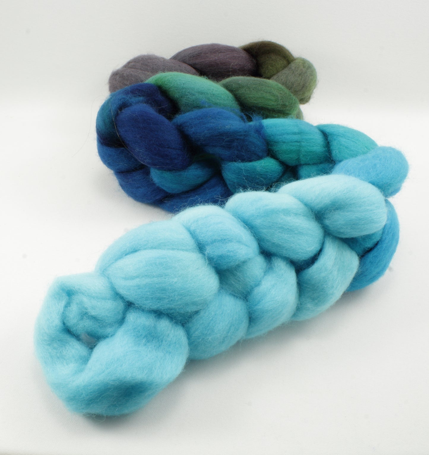 NEW - 4oz Falkland Combed Top - Gradients
